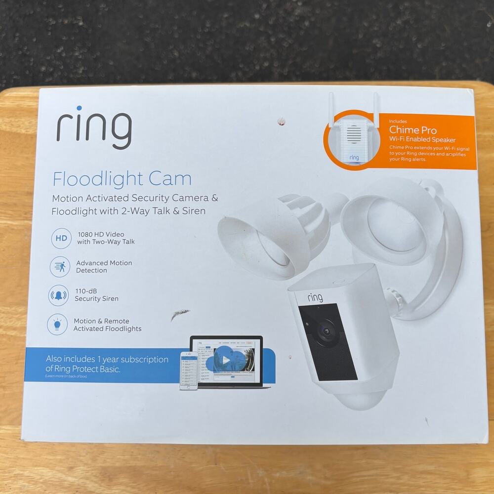 Ring Floodlight Cam White NEW SEALED Chime Pro 2.4GHz wifi 2540AG650L-A10FX